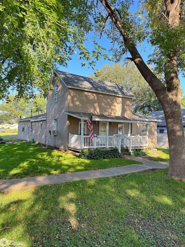 105 N Clark St, Dow City, IA 51528 - photo 3