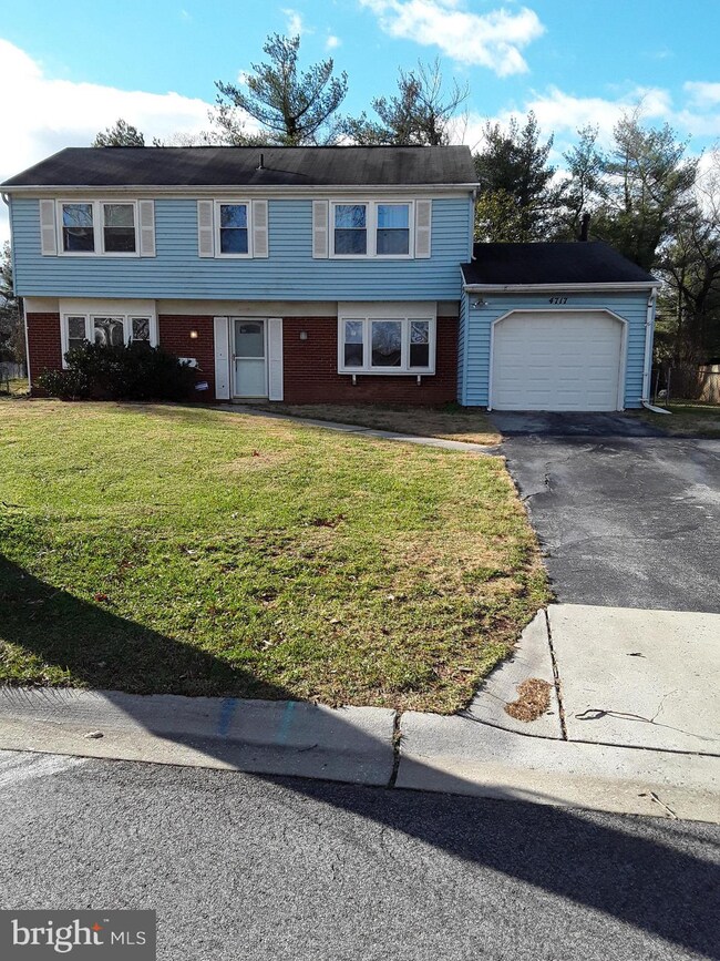 4717 Ramsgate Ln, Bowie, MD 20715 - photo 2