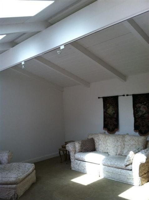 vaulted ceiling living room