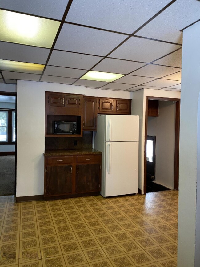 512 Church St, Wayland, MI 49348 - photo 7