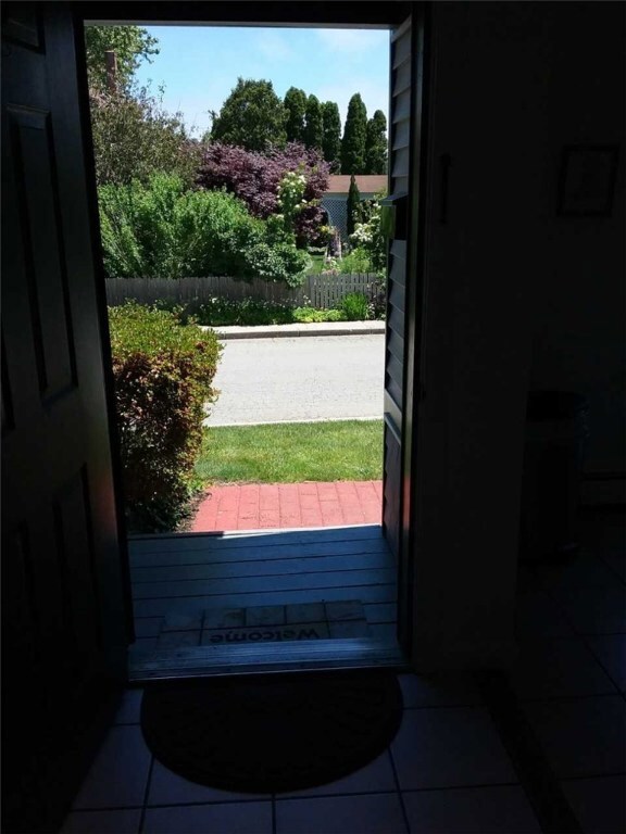 65 Clinton St unit C, Newport, RI 02840 - photo 6