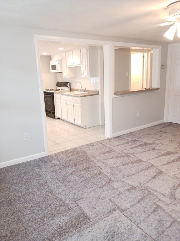 2 Dustin St, Saugus, MA 01906 - photo 5