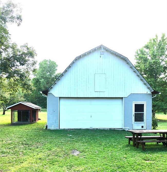 30 x 26 barn with overhead door and loft for extra
