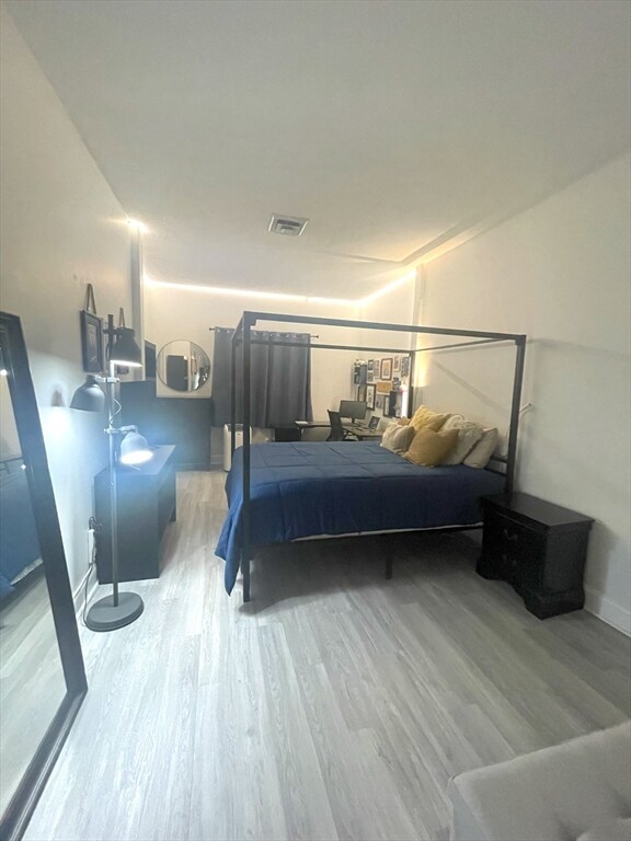 820 E 6th St unit 3, Boston, MA 02127 - photo 3