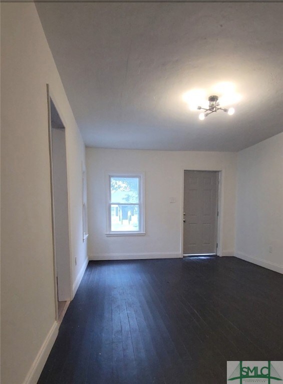 1228 E 54th St, Savannah, GA 31404 - photo 4