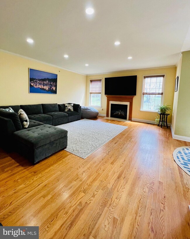 101 Barefield Ln, Conshohocken, PA 19428 - photo 5