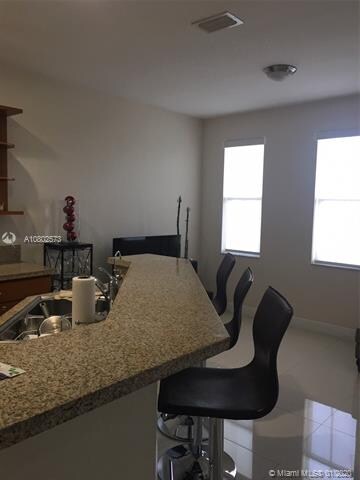 7508 NW 108 Path unit 7508, Doral, FL 33178 - photo 7
