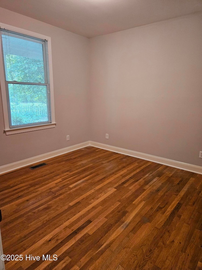115 Fields Rd (52)