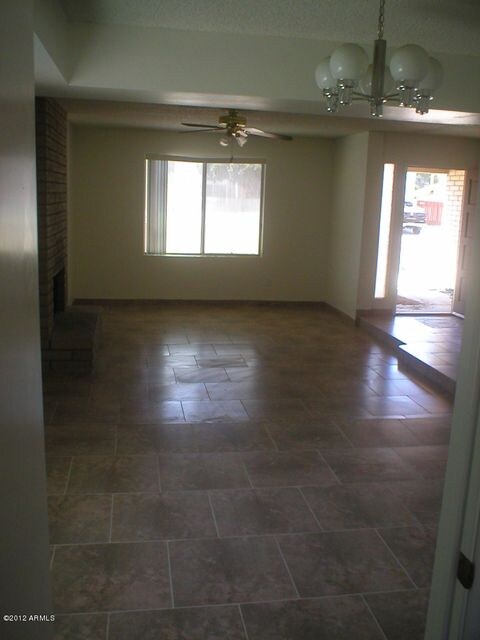 1402 W Impala Ave, Mesa, AZ 85202 - photo 2