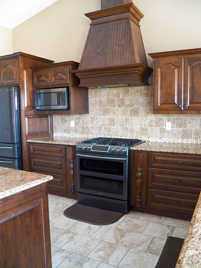 1286 W 600 N, Blackfoot, ID 83221 - photo 7