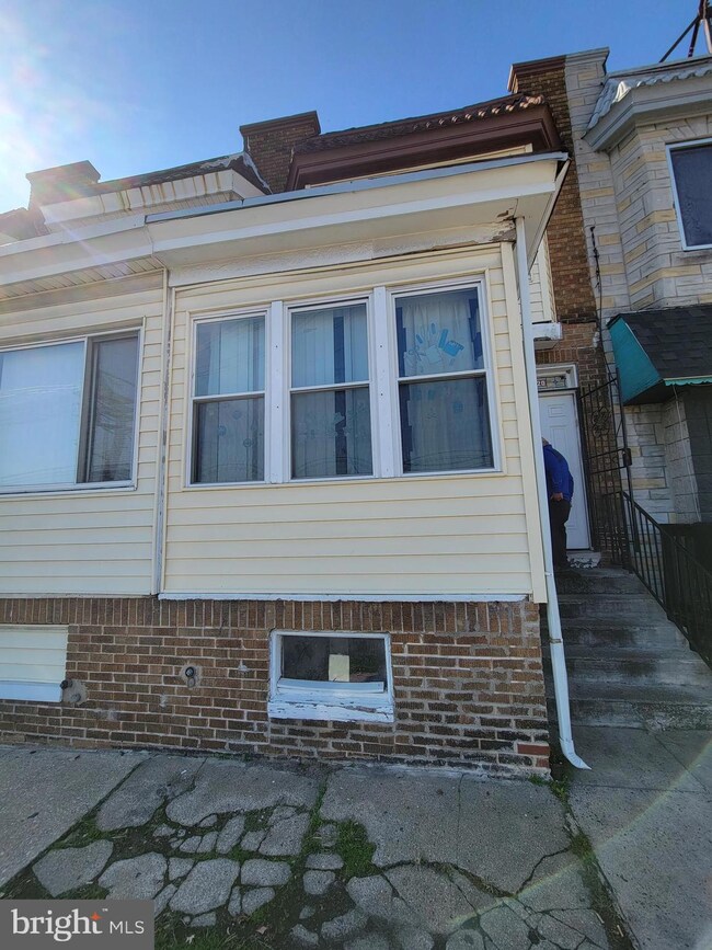 320 N Franklintown Rd, Baltimore, MD 21223 - photo 2