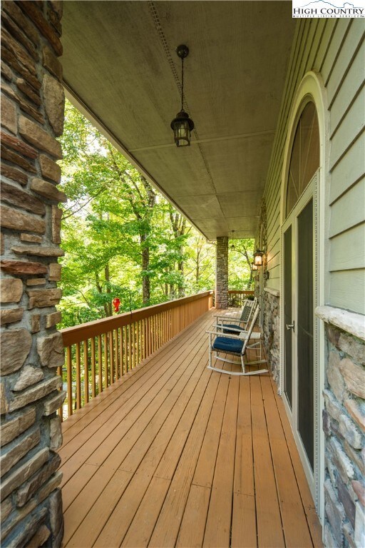 125 Farm Ln, Banner Elk, NC 28604 - photo 6
