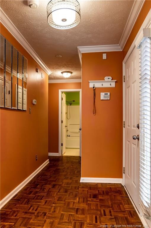 2700 Preston Woods Ln unit 8, Fayetteville, NC 28304 - photo 4