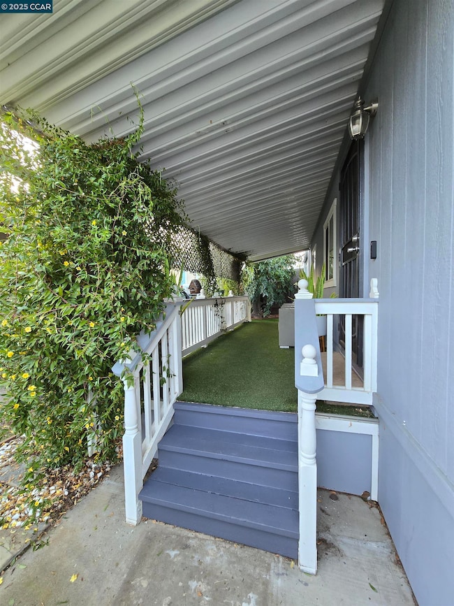 16711 Marsh Creek Rd unit 112, Clayton, CA 94517 - photo 7