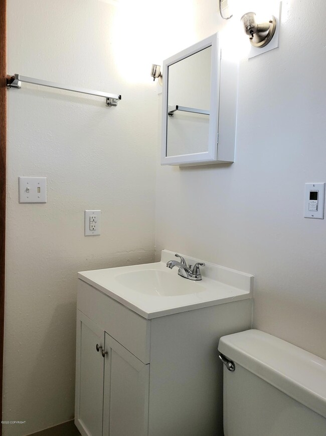 3003 Wendys Way unit 9, Anchorage, AK 99517 - photo 5