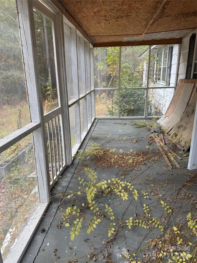 133 Oral Bessie Ln, Rockingham, NC 28379 - photo 3