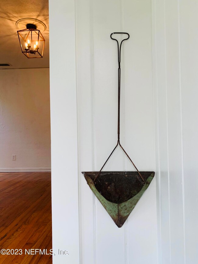 4558 Polaris St, Jacksonville, FL 32205 - photo 6