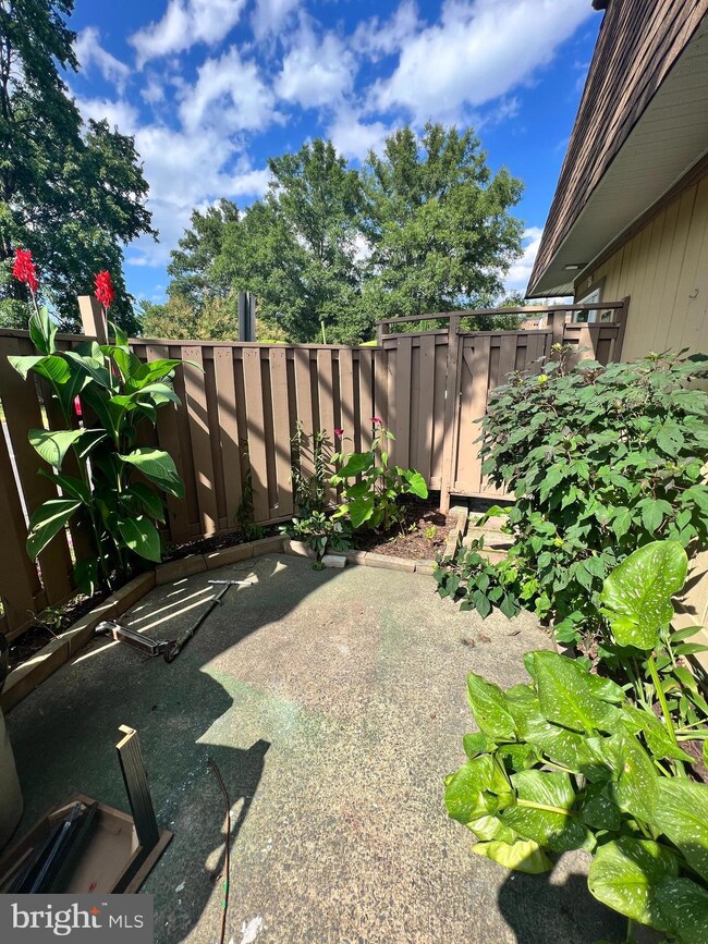 3838 Joshua Place unit B, Alexandria, VA 22309 - photo 7