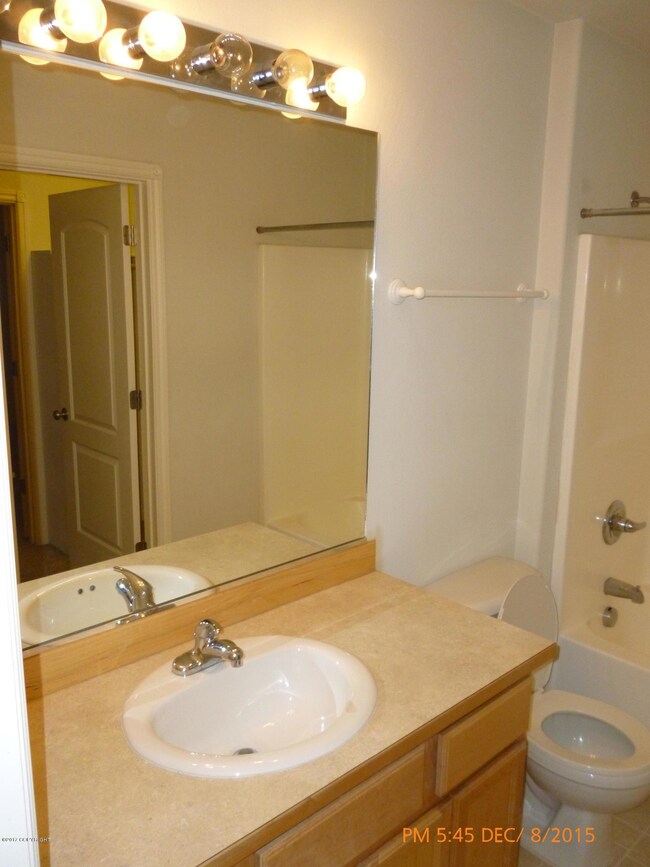 11646 Dawn St unit 3, Eagle River, AK 99577 - photo 4