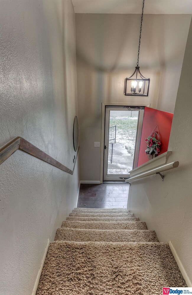 4617 N 130th Cir, Omaha, NE 68164 - photo 5