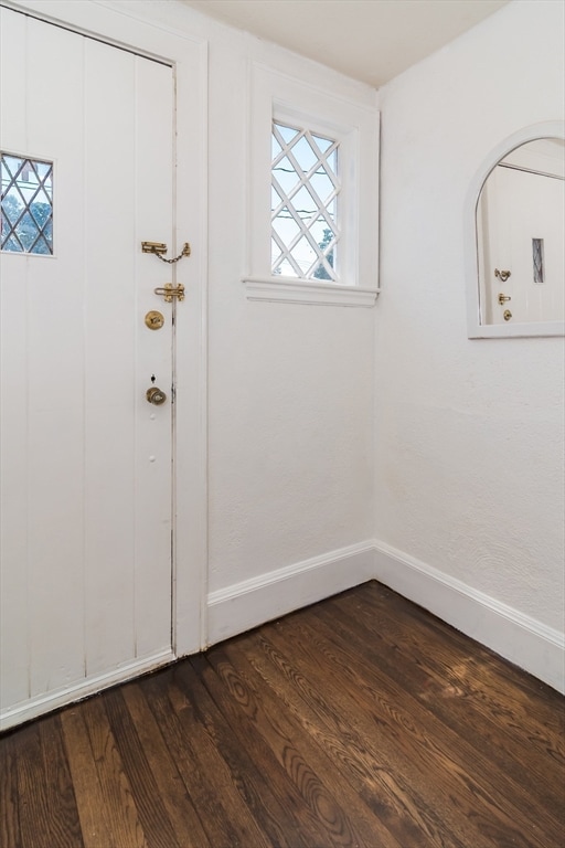 847 Worcester St, Wellesley Hills, MA 02481 - photo 4