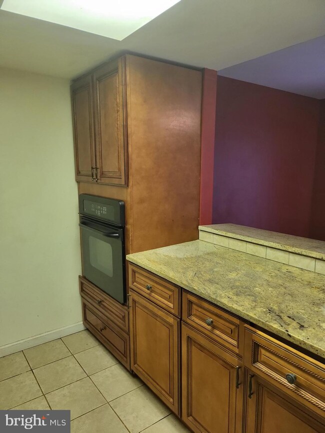 28 Fireside Ct, Willingboro, NJ 08046 - photo 5