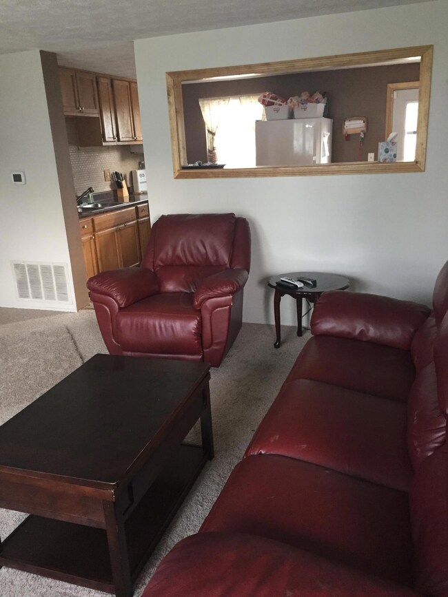 5069 Ewald Dr, Columbus, OH 43232 - photo 3