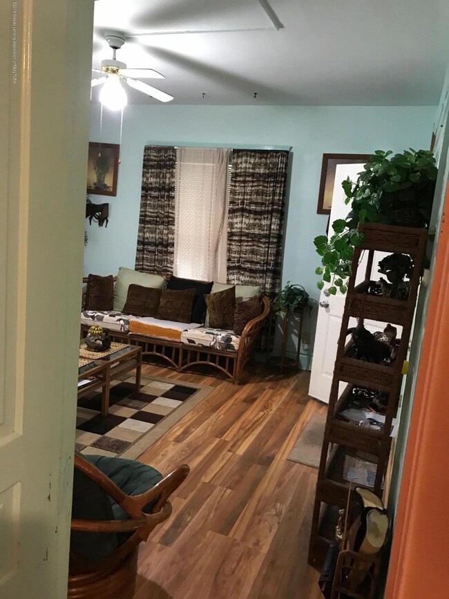 610 N Sycamore St, Lansing, MI 48933 - photo 6