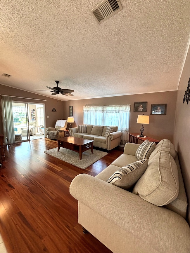 9410 Birdie Cir unit 484E, Lakeland, FL 33810 - photo 2