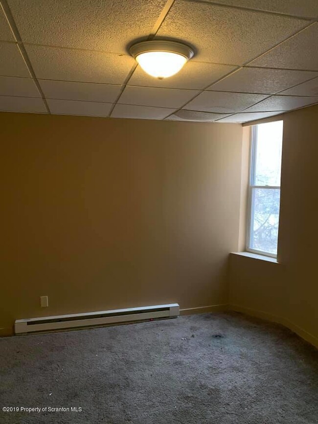 1929 N Main Ave, Scranton, PA 18508 - photo 4