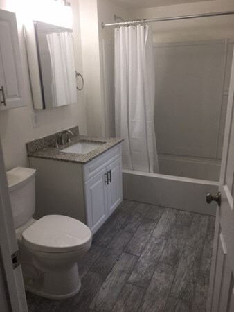 664 Humphrey St unit 1, Swampscott, MA 01907 - photo 2