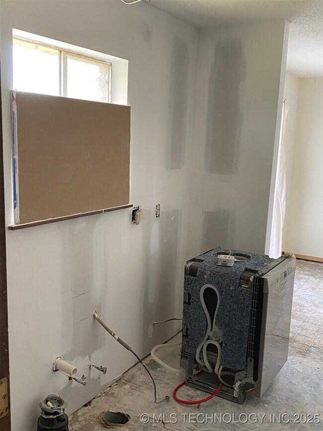 Kitchen wall