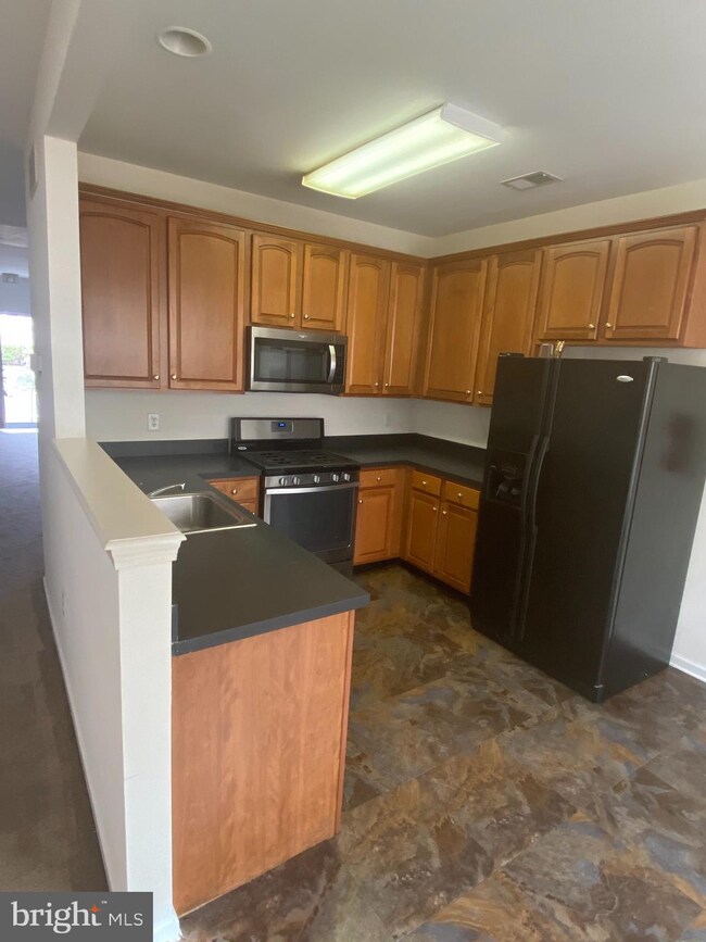 107 Cypress Ct, Woodbury, NJ 08096 - photo 6