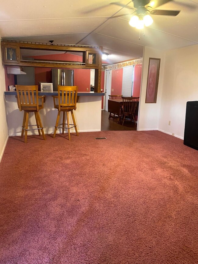 370 Town View Estates, Jamestown, KY 42629 - photo 6