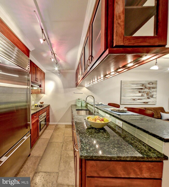 1815 Biltmore St NW unit 7, Washington, DC 20009 - photo 7