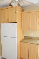 910 1/2 Charles St, West Palm Beach, FL 33401 - photo 7