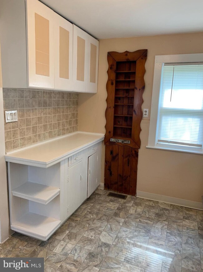 305 Fenimore St, Vineland, NJ 08360 - photo 7