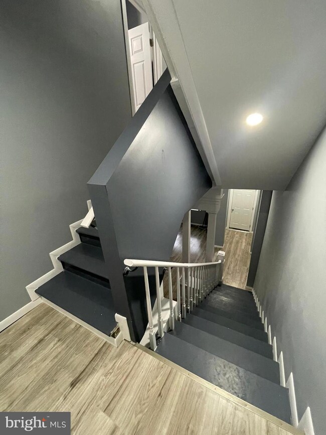 426 S 7th St, Reading, PA 19602 - photo 7