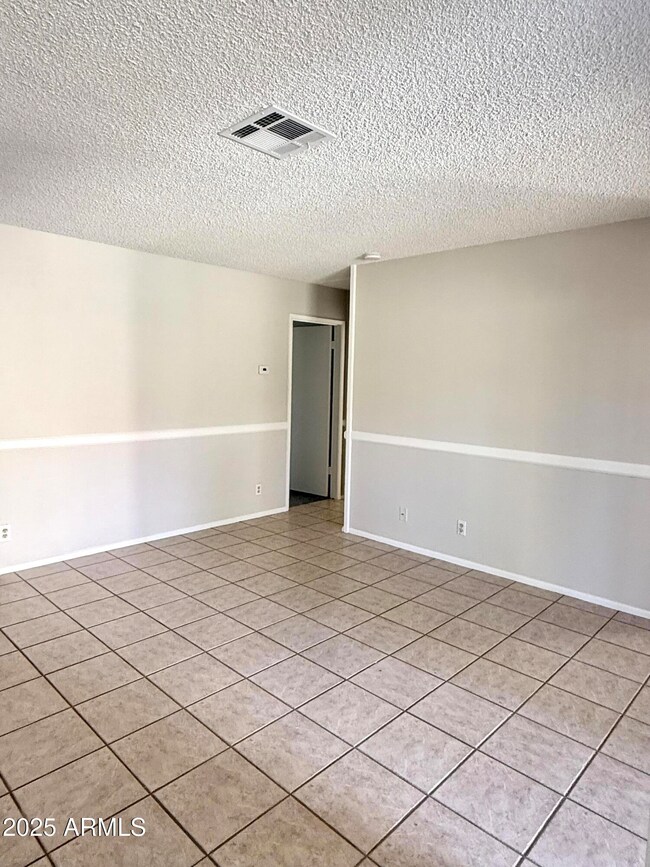 99 N Cooper Rd unit 124, Chandler, AZ 85225 - photo 2