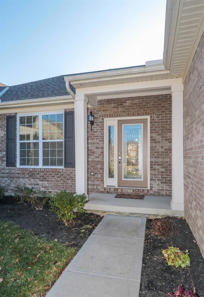 7739 Derbyshire Ct, Liberty Township, OH 45044 - photo 3