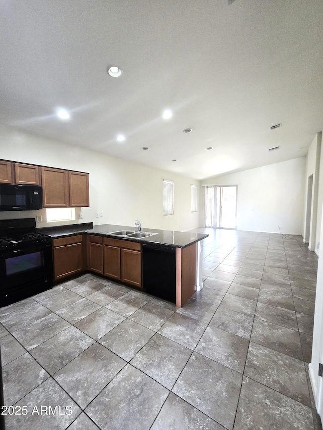 3931 E Narrowleaf Dr, Gilbert, AZ 85298 - photo 3