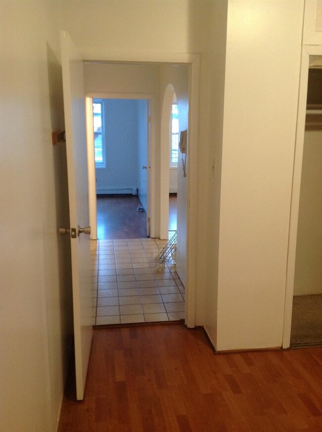 212 48th St unit 3, Union City, NJ 07087 - photo 7