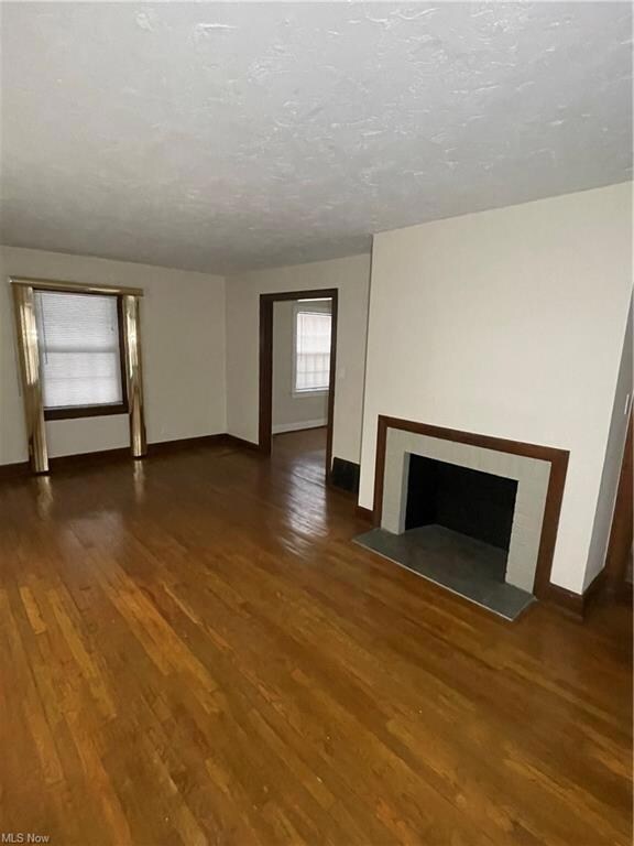 24371 Glenbrook Blvd, Euclid, OH 44117 - photo 4