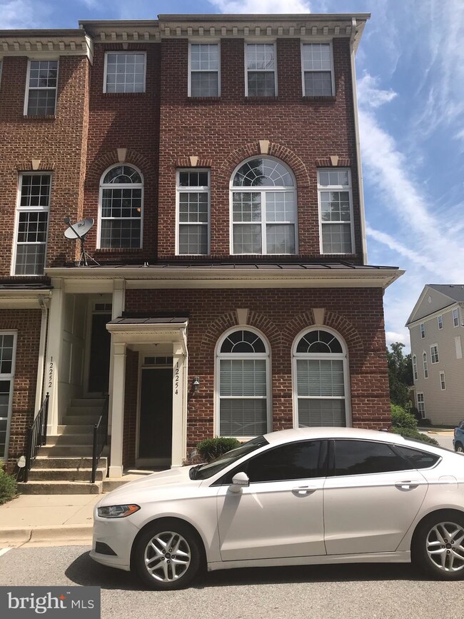 12252 Open View Ln, Upper Marlboro, MD 20774 - photo 5