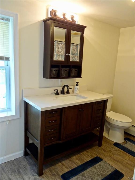 1325 E Emmaus Ave, Allentown, PA 18103 - photo 7