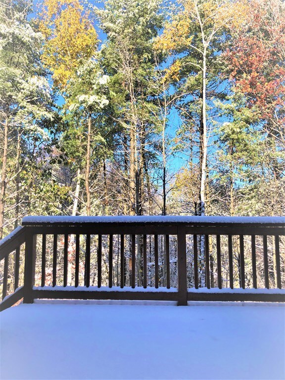 107 Barbara Ln, Hudson, NH 03051 - photo 4