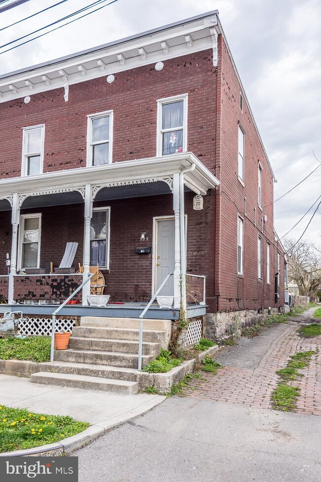 525 Columbia Ave, Cumberland, MD 21502 - photo 4