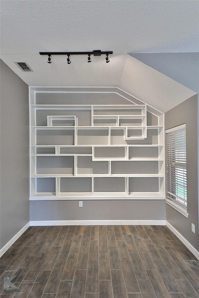 7509 White Blvd, Abilene, TX 79606 - photo 5