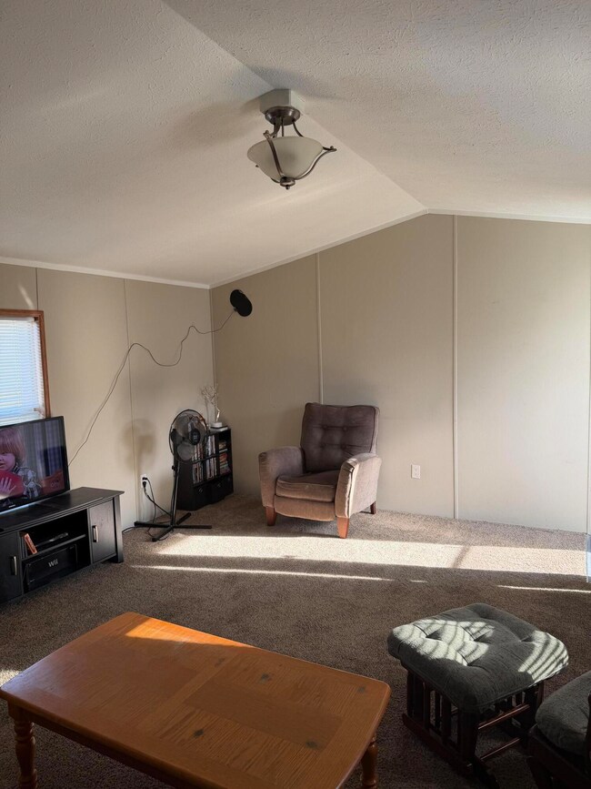 2706 Patrick Henry Ct, Potterville, MI 48876 - photo 5