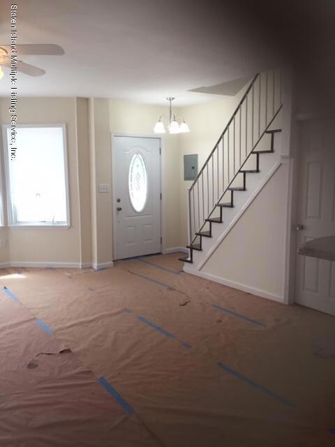 101 n burgher 8